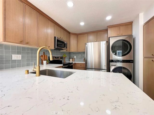 1314 N Spurgeon, Santa Ana, CA 92701