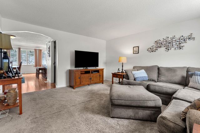 4 Gunstock Ridge, Merrimack, NH 03054