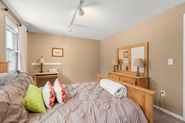 4 Gunstock Ridge, Merrimack, NH 03054