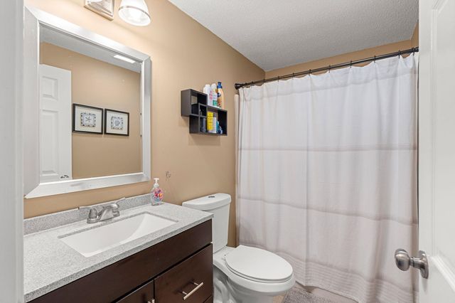 4 Gunstock Ridge, Merrimack, NH 03054