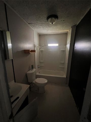 206 3rd Street, Hillsboro, TX 76645