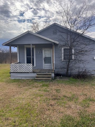 206 3rd Street, Hillsboro, TX 76645