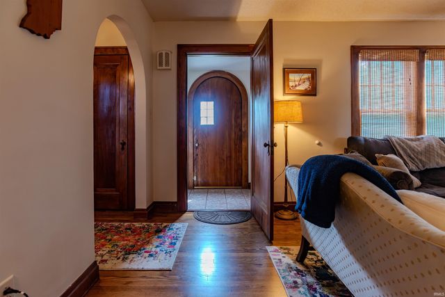 4718 Arlington Avenue, Fort Wayne, IN 46807