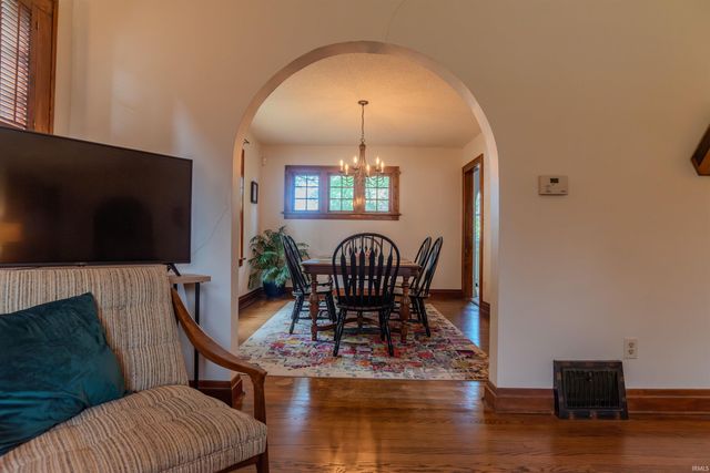 4718 Arlington Avenue, Fort Wayne, IN 46807
