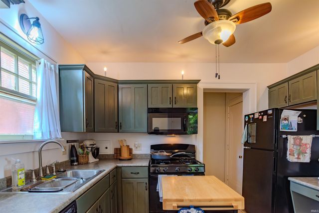 4718 Arlington Avenue, Fort Wayne, IN 46807