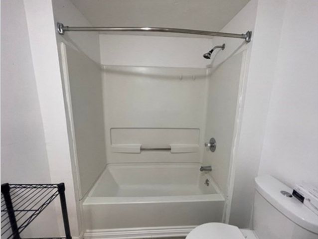 9 Circuit 2, Worcester, MA 01603