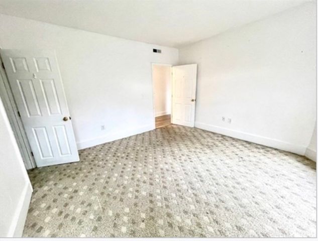 9 Circuit 2, Worcester, MA 01603