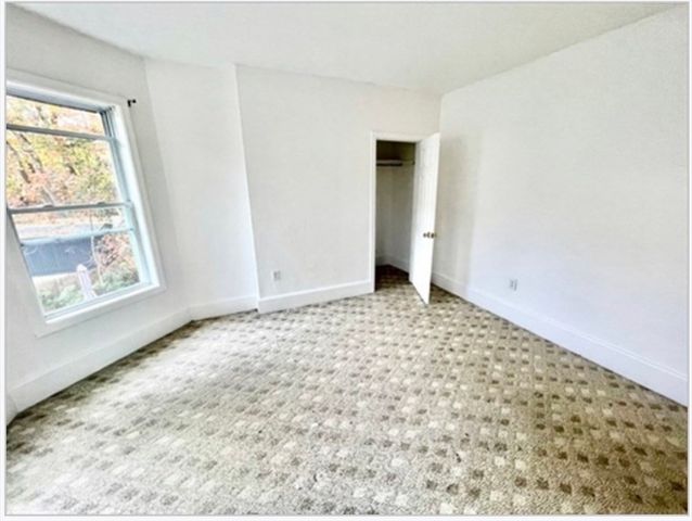 9 Circuit 2, Worcester, MA 01603