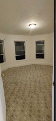 9 Circuit 2, Worcester, MA 01603