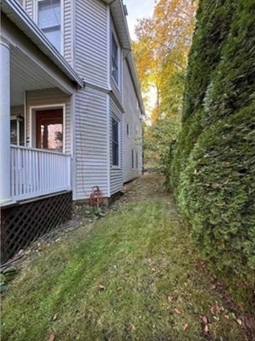 9 Circuit 2, Worcester, MA 01603