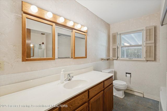 10802 Plains Highway, Eaton Rapids, MI 48827