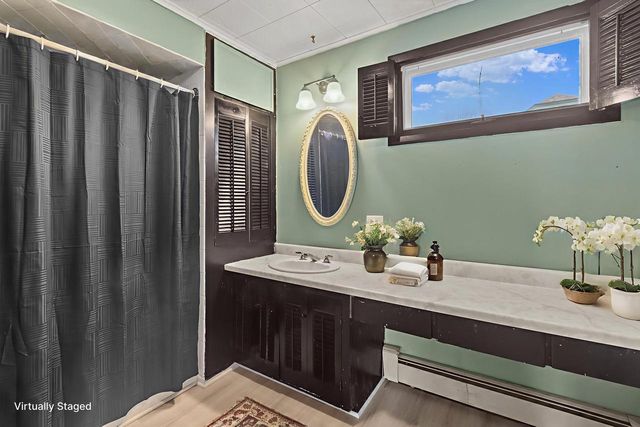 1004 Madison STREET, Lake Geneva, WI 53147