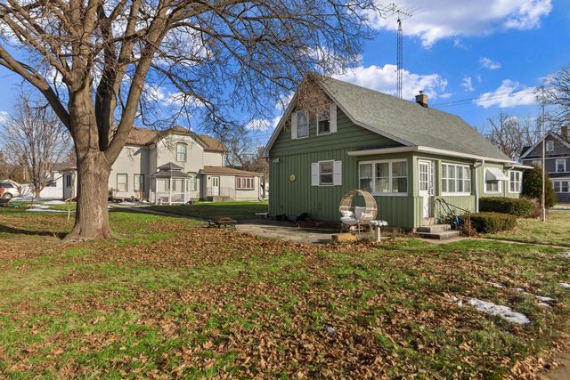 1004 Madison STREET, Lake Geneva, WI 53147