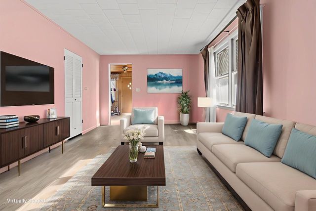 1004 Madison STREET, Lake Geneva, WI 53147