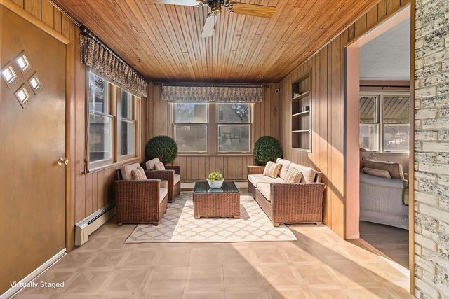 1004 Madison STREET, Lake Geneva, WI 53147