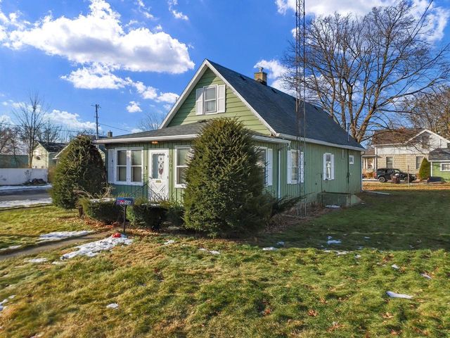 1004 Madison STREET, Lake Geneva, WI 53147