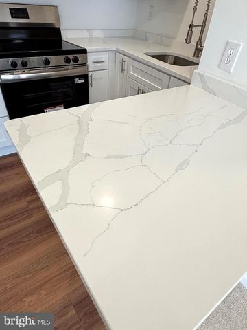 5772-G REXFORD CT, Springfield, VA 22152