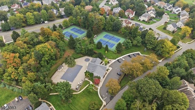 76 Encampment Dr, Bedminster Twp., NJ 07921