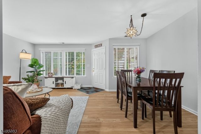 76 Encampment Dr, Bedminster Twp., NJ 07921