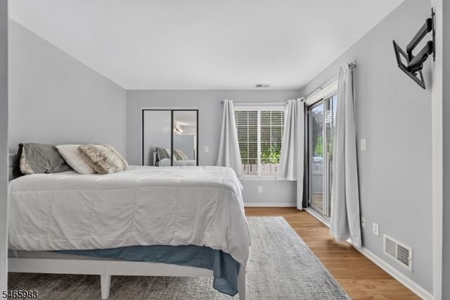 76 Encampment Dr, Bedminster Twp., NJ 07921