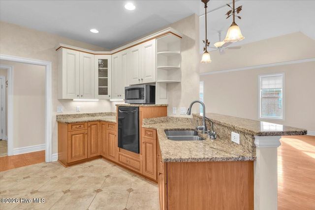 1127 Walbury Court, Leland, NC 28451