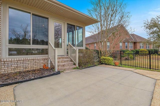 1127 Walbury Court, Leland, NC 28451