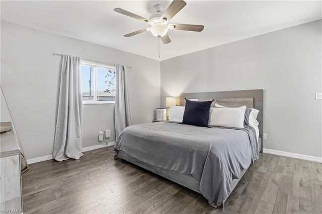 2825 SE 8th PL, Cape Coral, FL 33904