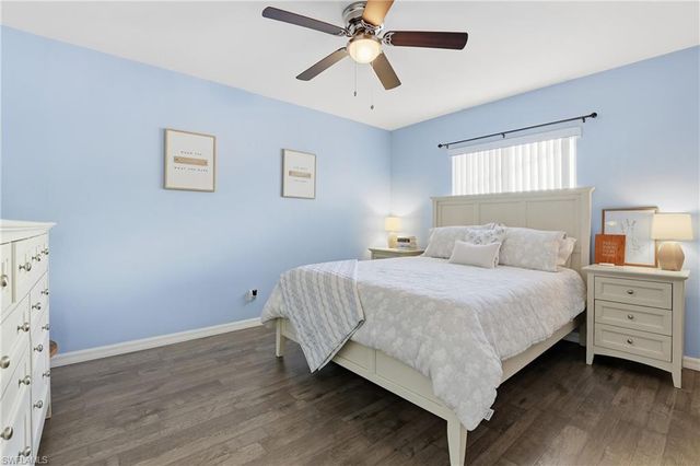 2825 SE 8th PL, Cape Coral, FL 33904