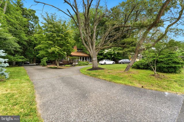481 E FREEHOLD RD, Freehold, NJ 07728