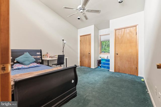 481 E FREEHOLD RD, Freehold, NJ 07728