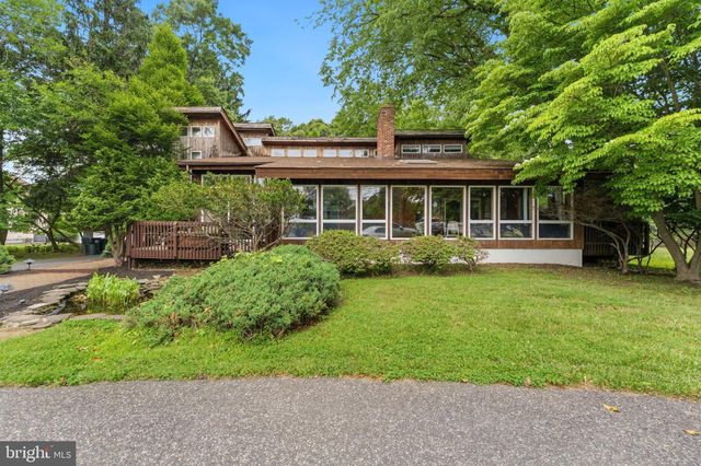 481 E FREEHOLD RD, Freehold, NJ 07728