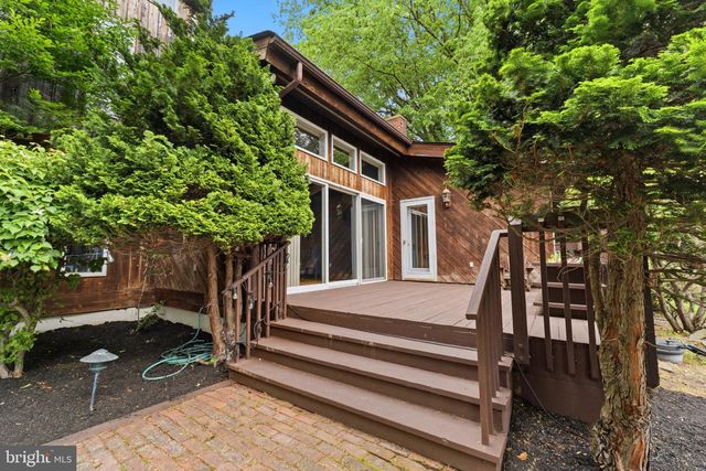 481 E FREEHOLD RD, Freehold, NJ 07728