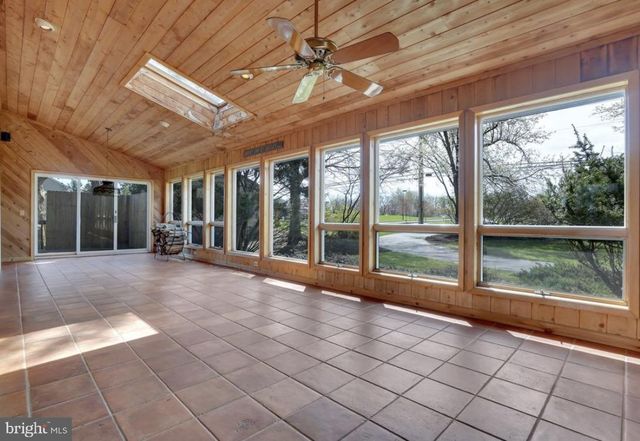 481 E FREEHOLD RD, Freehold, NJ 07728