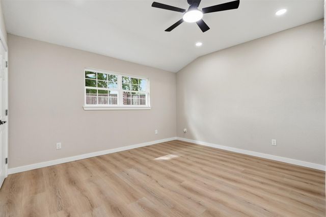 8902 Winding River Drive, Houston, TX 77088