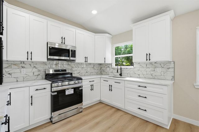8902 Winding River Drive, Houston, TX 77088