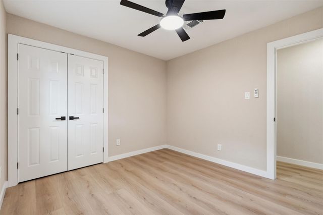 8902 Winding River Drive, Houston, TX 77088