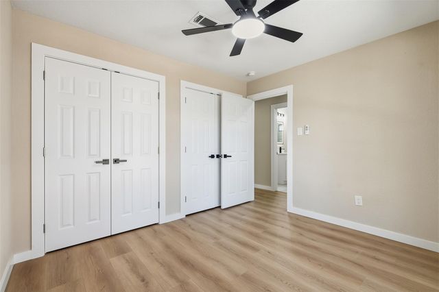 8902 Winding River Drive, Houston, TX 77088