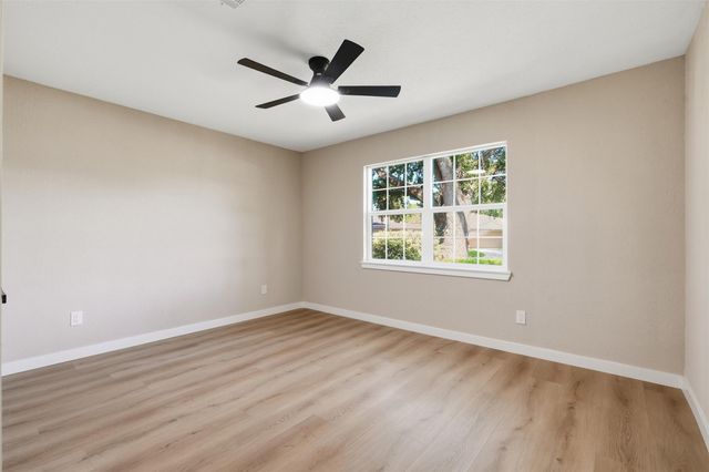 8902 Winding River Drive, Houston, TX 77088