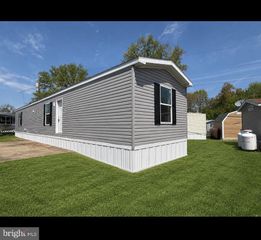 183 EBY LN, Middletown, PA 17057