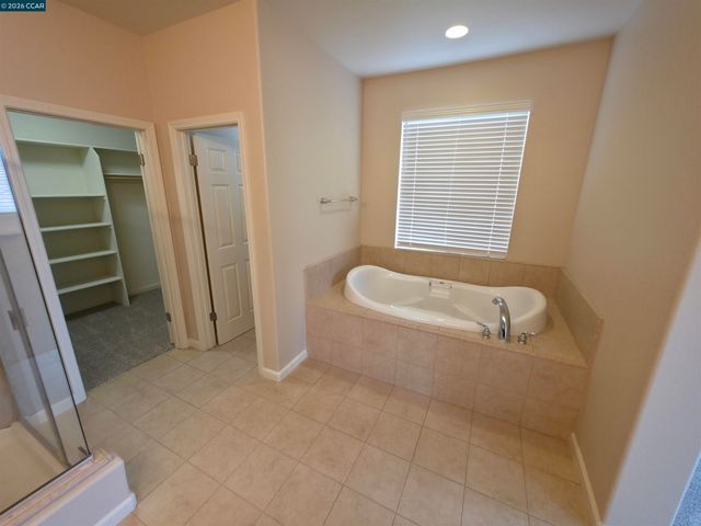 8625 Livingston Way, Discovery Bay, CA 94505