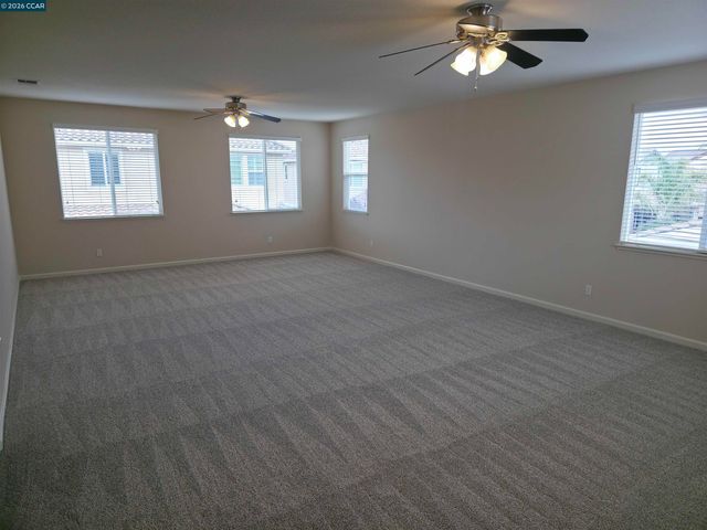 8625 Livingston Way, Discovery Bay, CA 94505