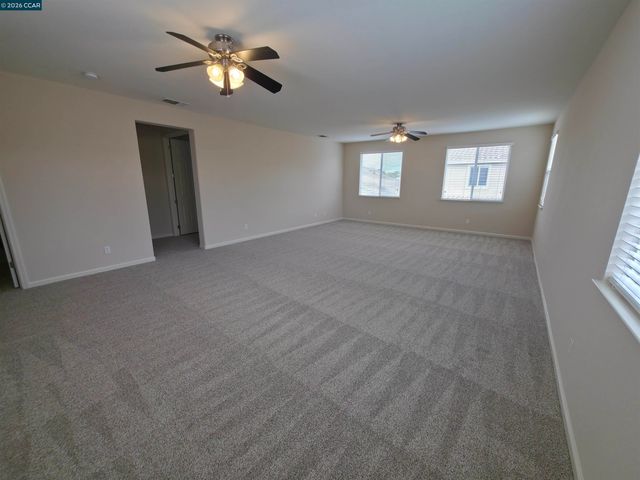 8625 Livingston Way, Discovery Bay, CA 94505