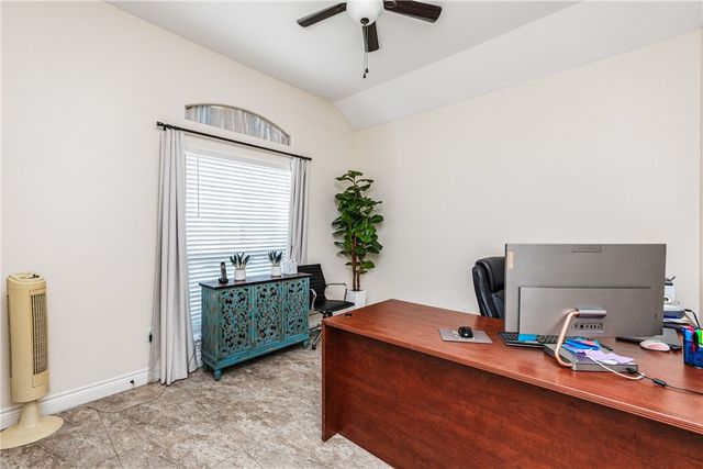 4010 Giants Dr., Corpus Christi, TX 78414