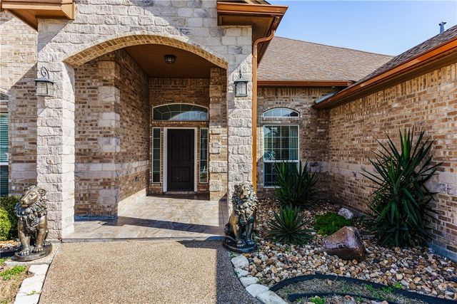 4010 Giants Dr., Corpus Christi, TX 78414