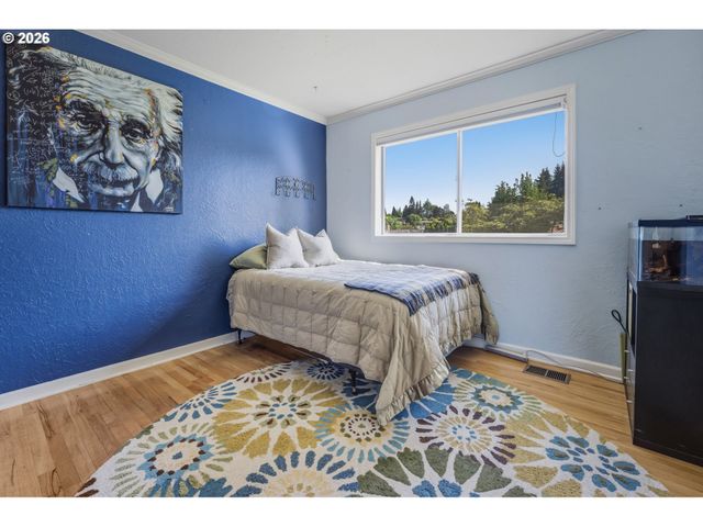 804 Nw SLUMAN Rd, Vancouver, WA 98665