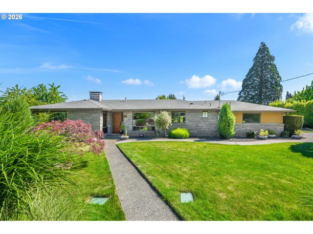 804 Nw SLUMAN Rd, Vancouver, WA 98665