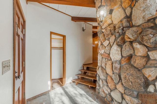 27 Eagle Trail Trail, Tijeras, NM 87059