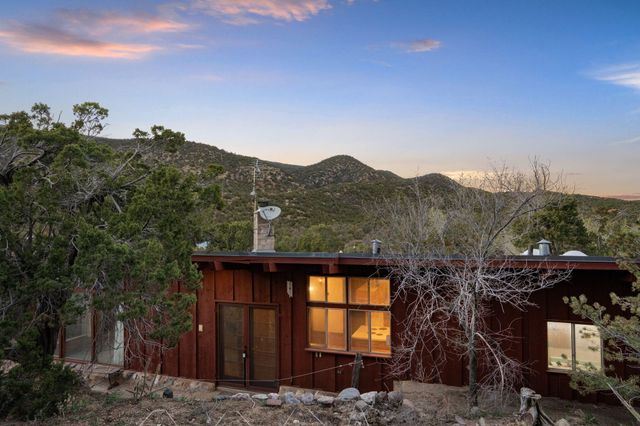 27 Eagle Trail Trail, Tijeras, NM 87059