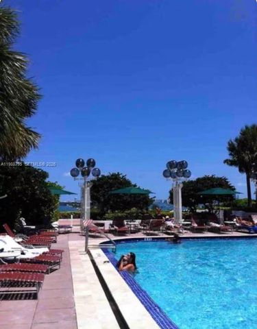 1717 N Bayshore Dr B-4141, Miami, FL 33132