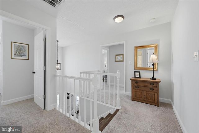 108 BARKWOOD DR, Stephens City, VA 22655